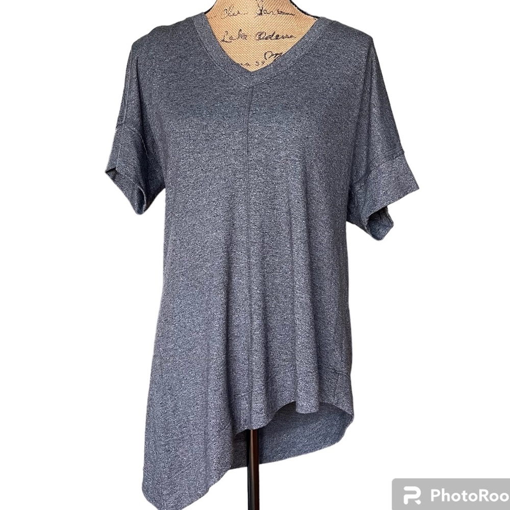 Peyton Jensen Asymmetrical V Neck Tee | Evereve | NWT